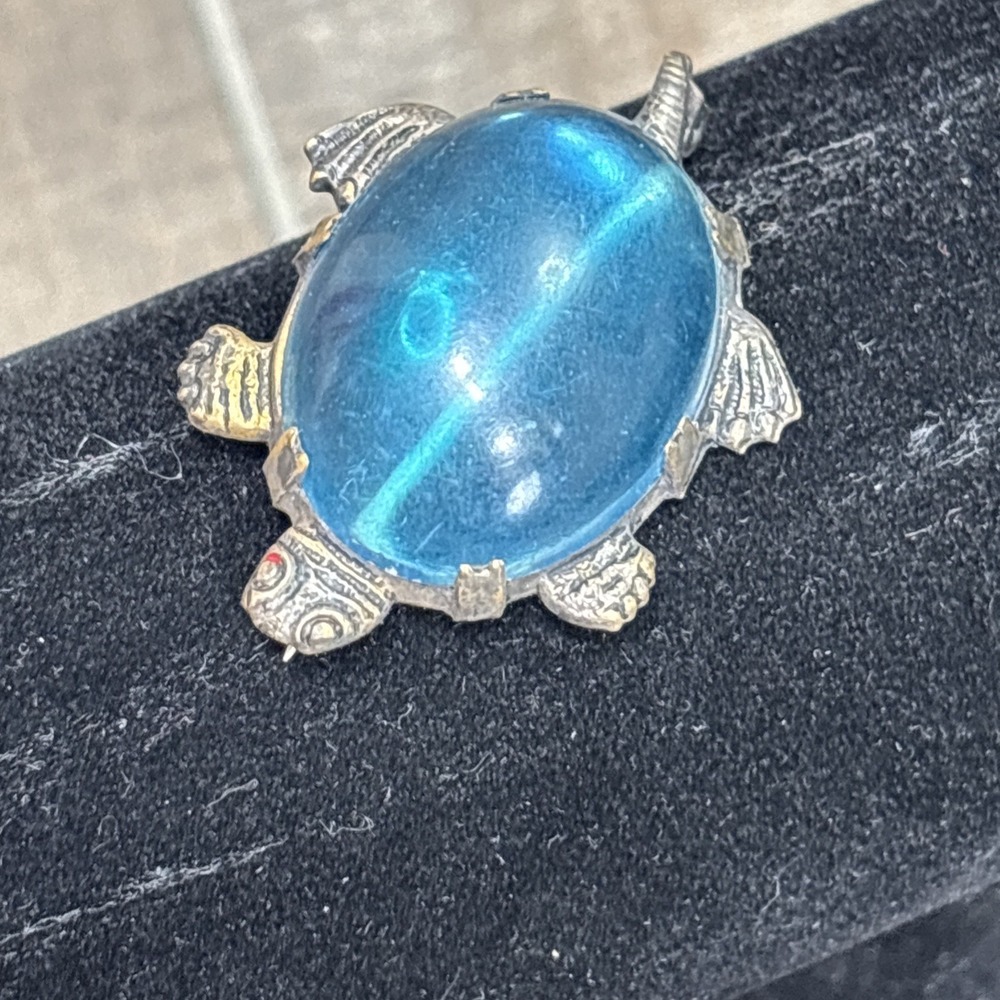 Vintage 1940's Aqua Jelly Belly Brass Turtle Brooch Retro Turtles Were Popular